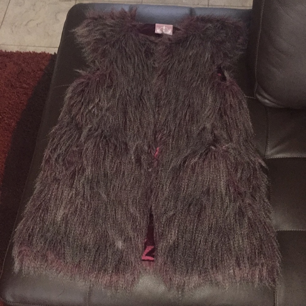 Romeo & Juliet vest